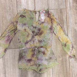 Cute Romper!! NWOT!!